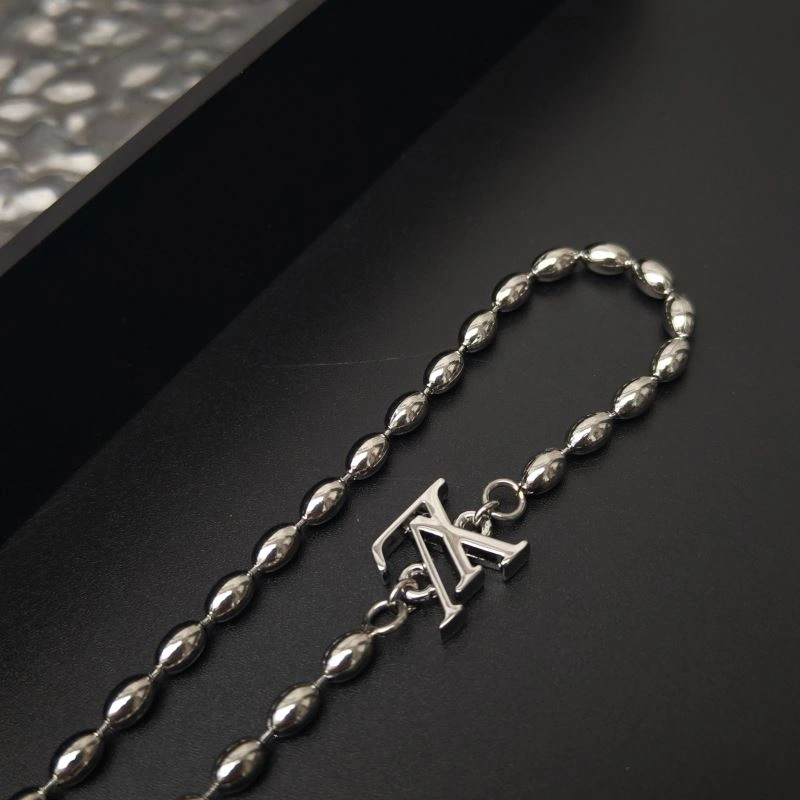 Comfortable Louis Vuitton Bracelets 256622