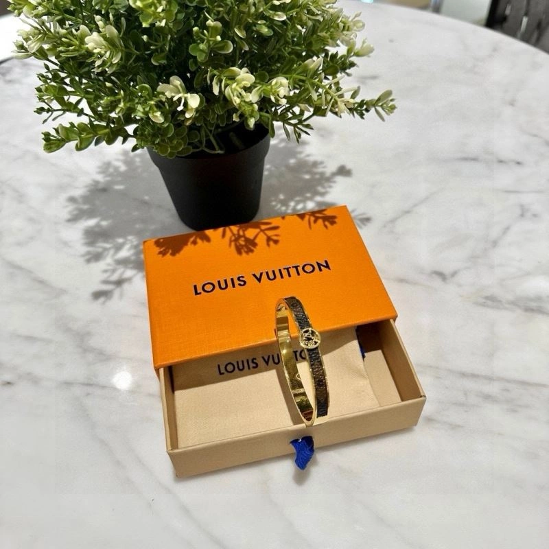 TopPick Louis Vuitton Bracelets 256631