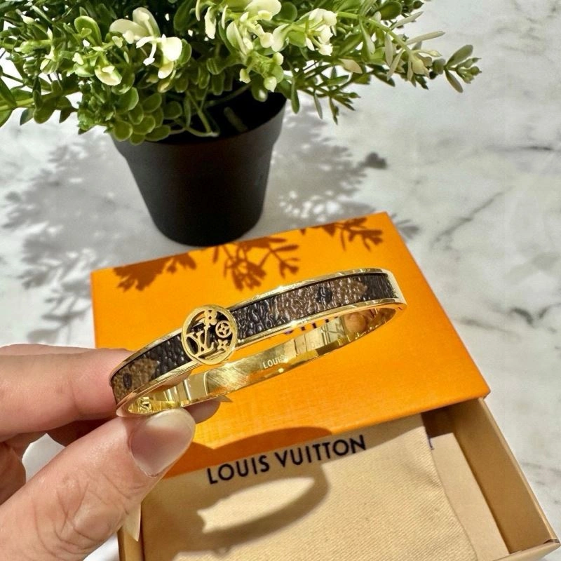 TopPick Louis Vuitton Bracelets 256631