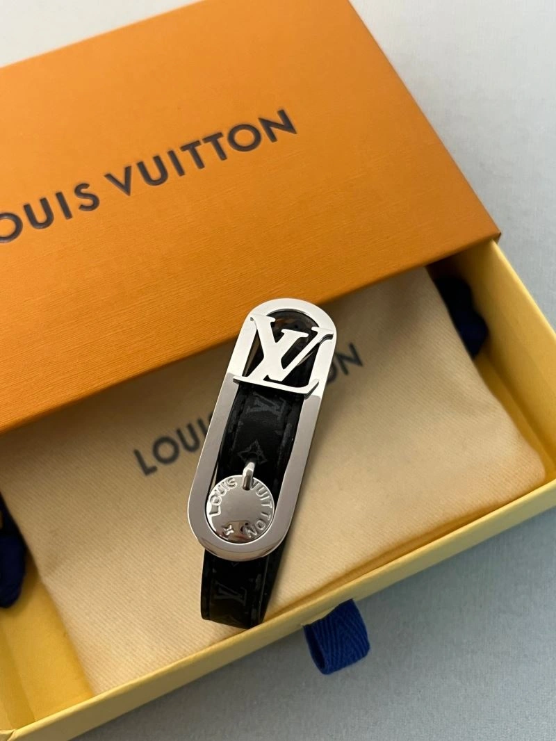 Durable Louis Vuitton Bracelets 256624