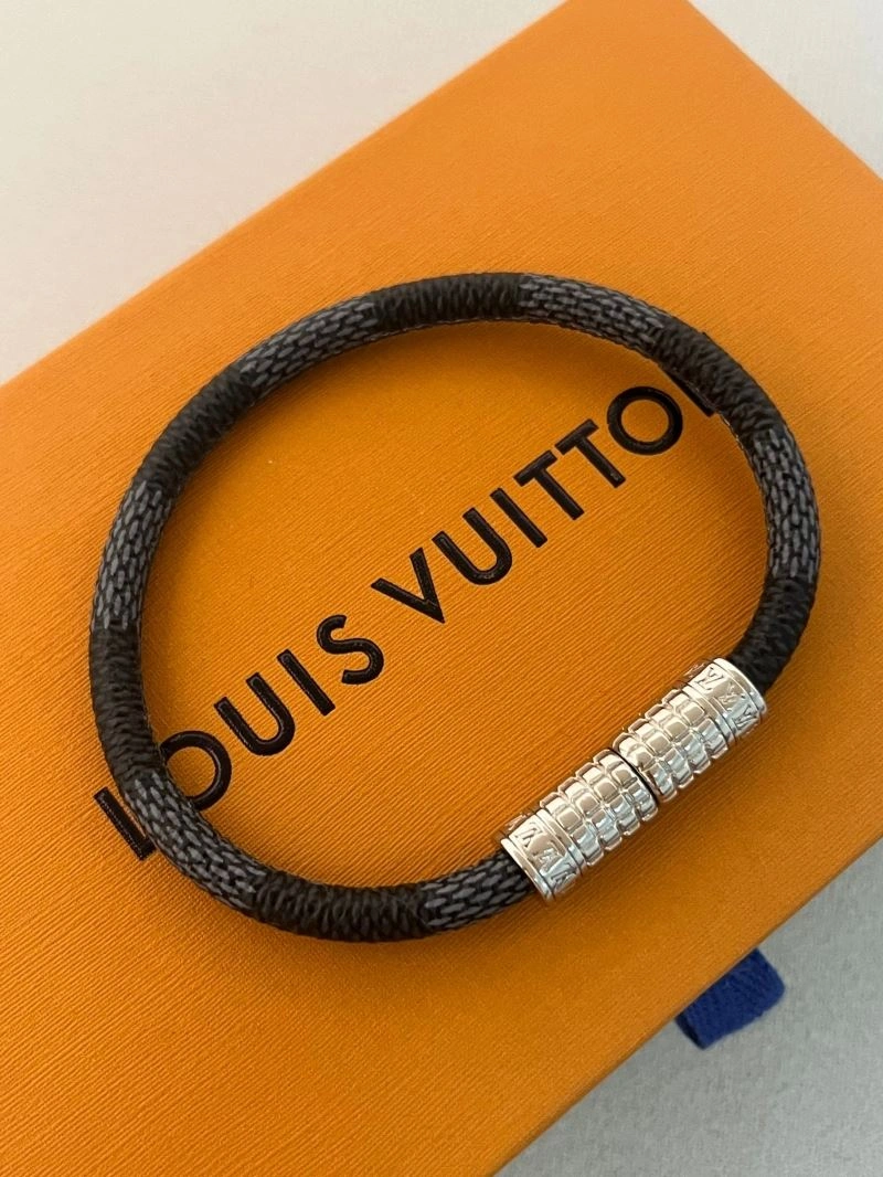 Louis Vuitton Bracelets WellDesigned 256633