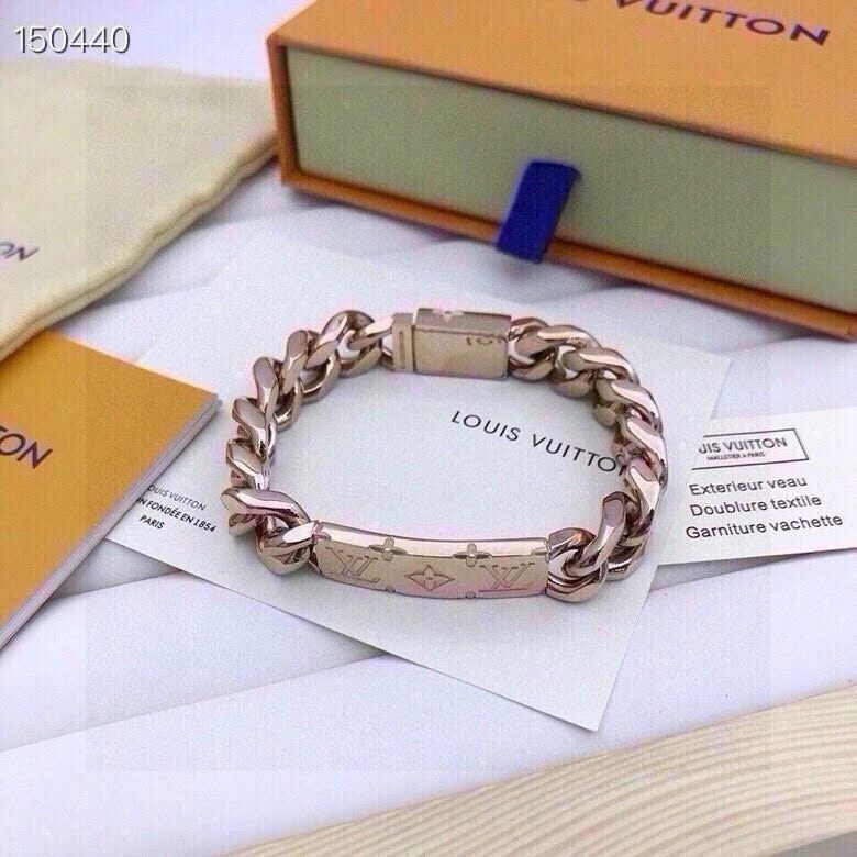 Louis Vuitton Bracelets Attractive 256629
