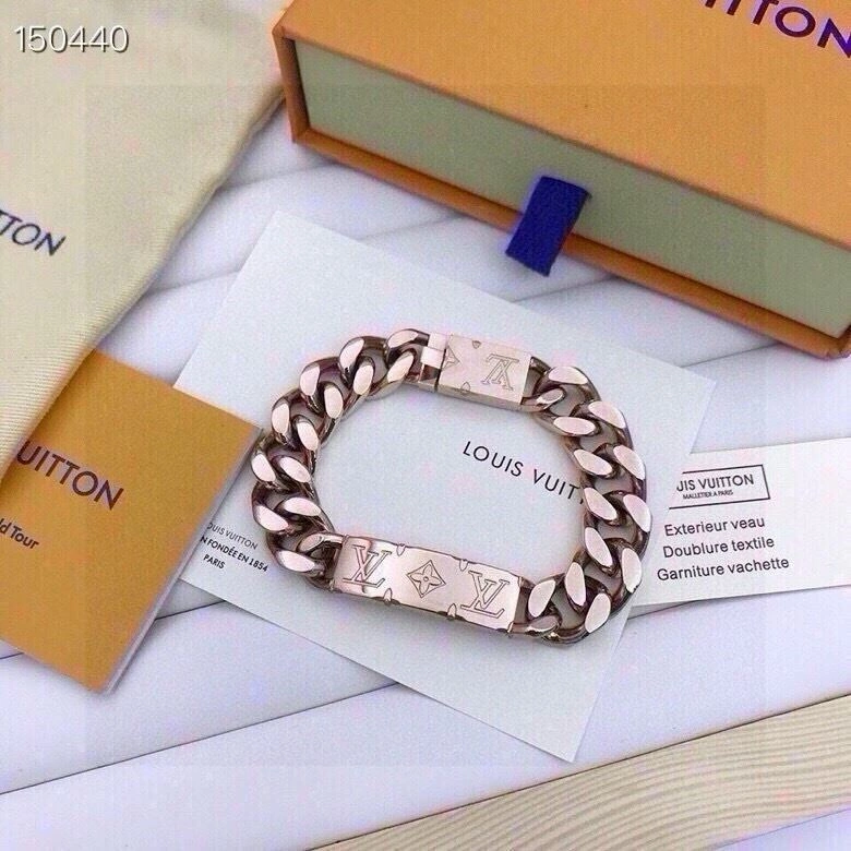 Louis Vuitton Bracelets Attractive 256629