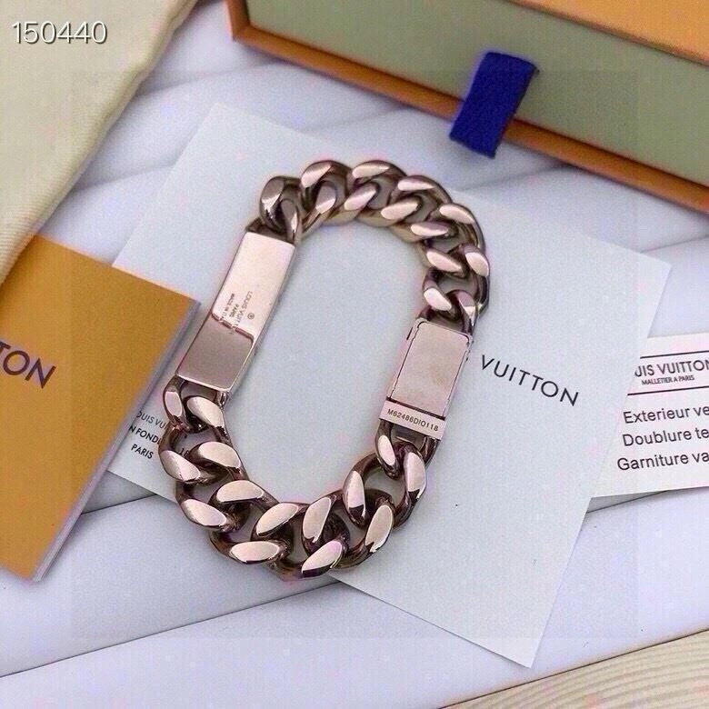Louis Vuitton Bracelets Attractive 256629