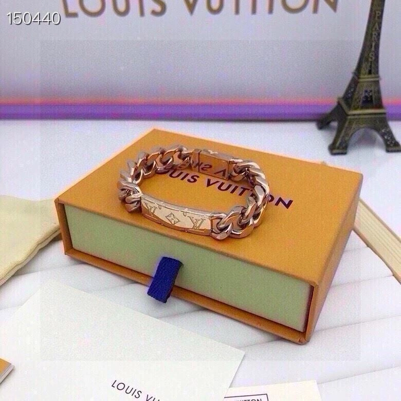 Louis Vuitton Bracelets Attractive 256629