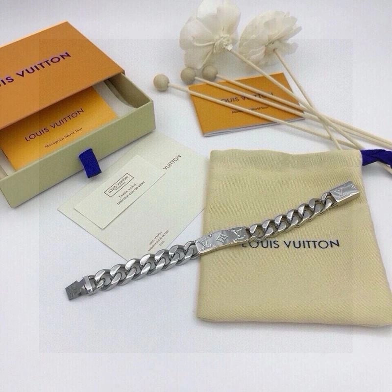 WrinkleFree Louis Vuitton Bracelets 256628