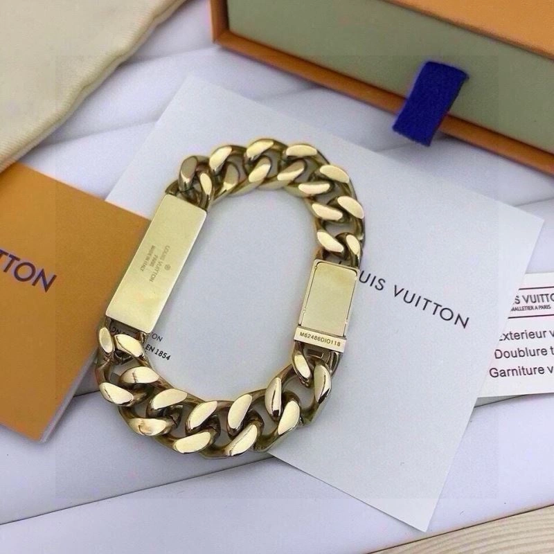 Contemporary Louis Vuitton Bracelets 256630