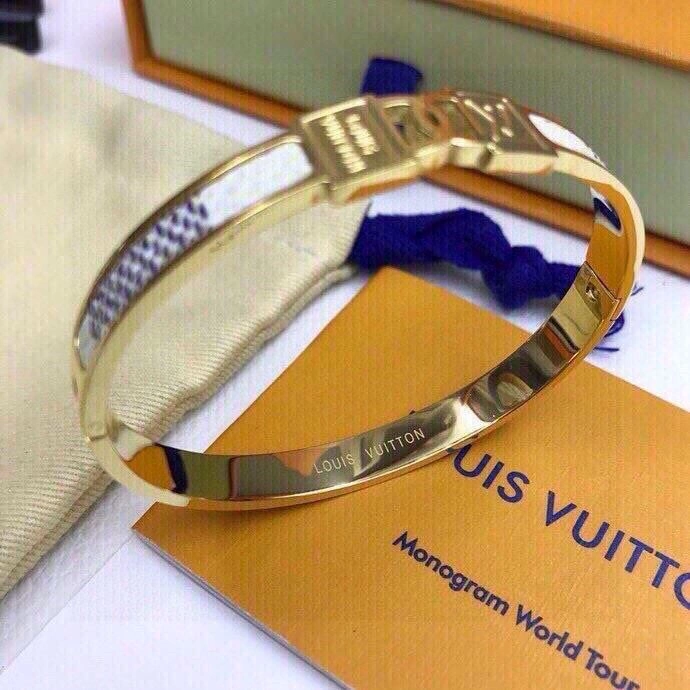 Tailored Louis Vuitton Bracelets 256636