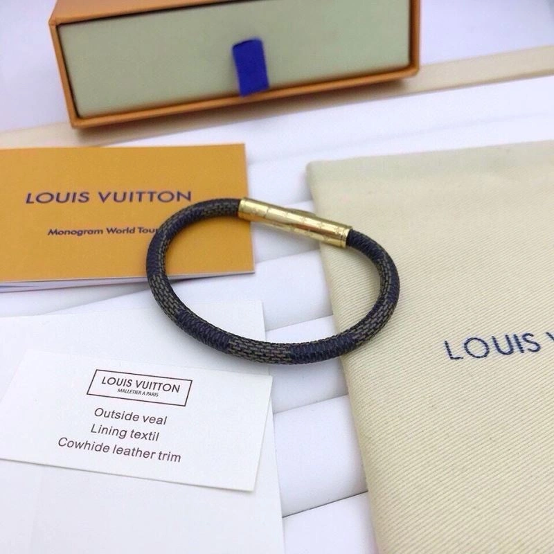 Sophisticated Louis Vuitton Bracelets 256635