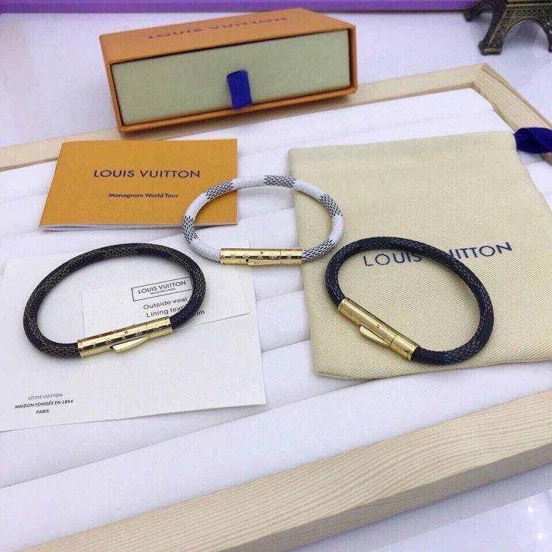 Sporty Louis Vuitton Bracelets 256632