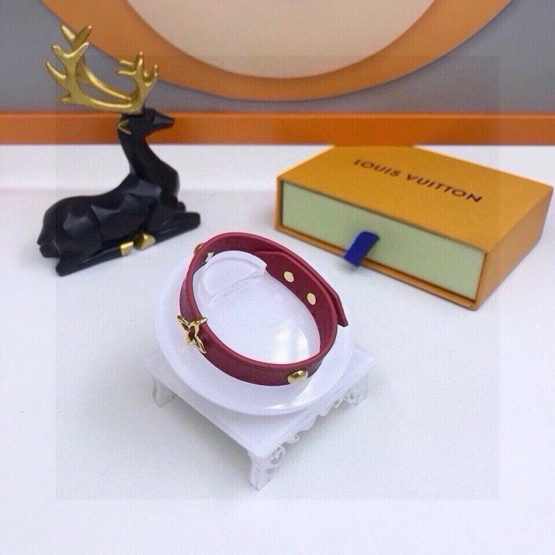 Louis Vuitton Bracelets TimelessDesign 256612