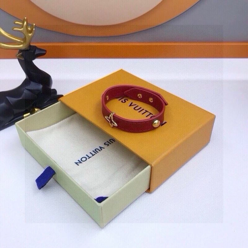 Louis Vuitton Bracelets TimelessDesign 256612