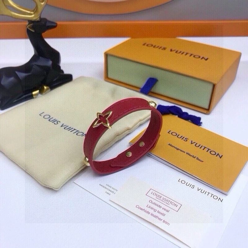 Louis Vuitton Bracelets TimelessDesign 256612