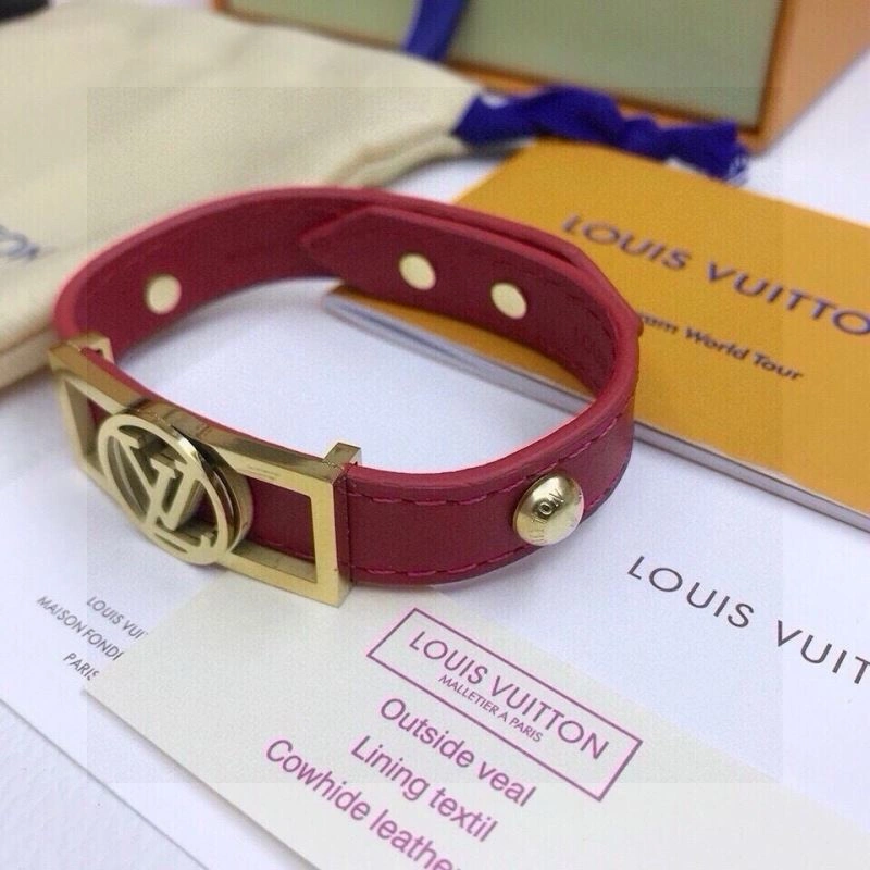 Louis Vuitton Bracelets Packable 256607