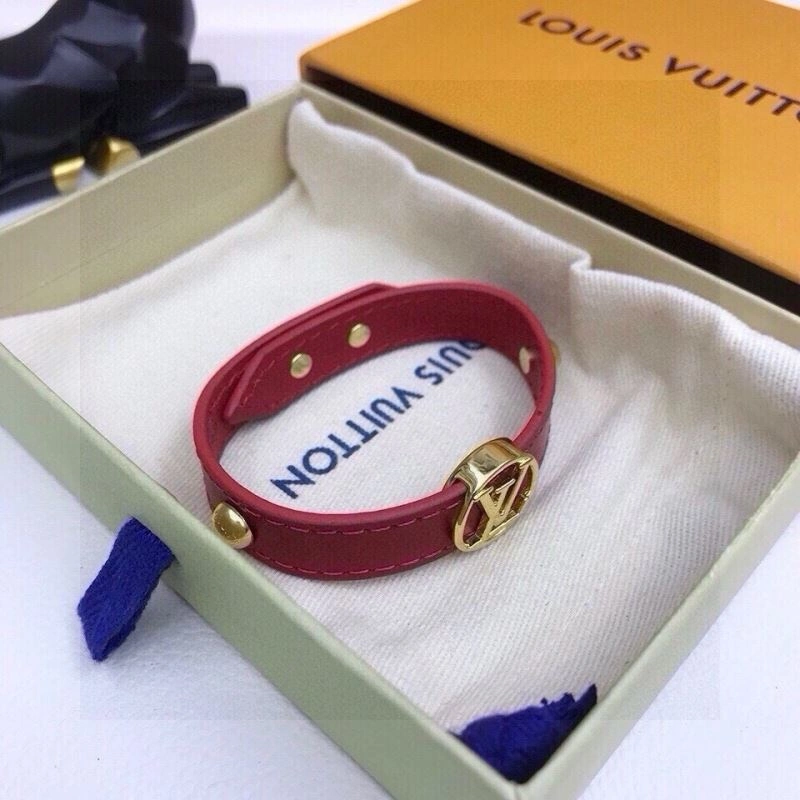 Louis Vuitton Bracelets Comfortable 256606