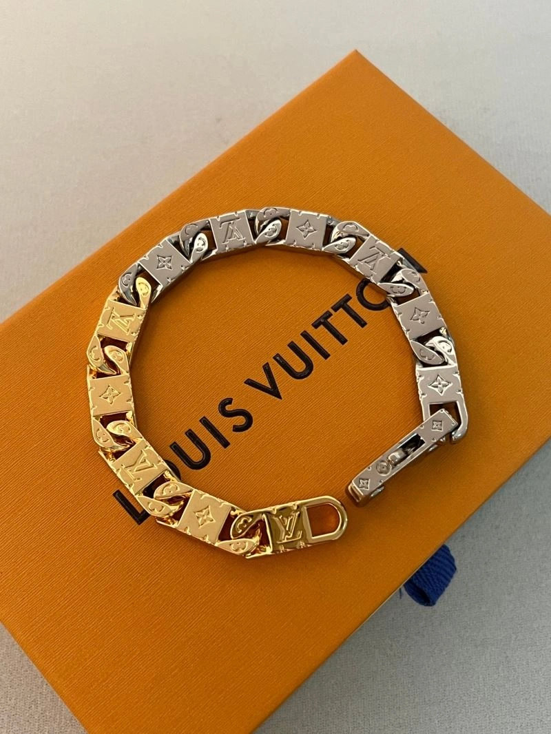 Louis Vuitton Bracelets Elegant 256604