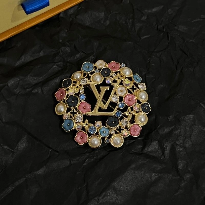 Soft Louis Vuitton Brooches 251723