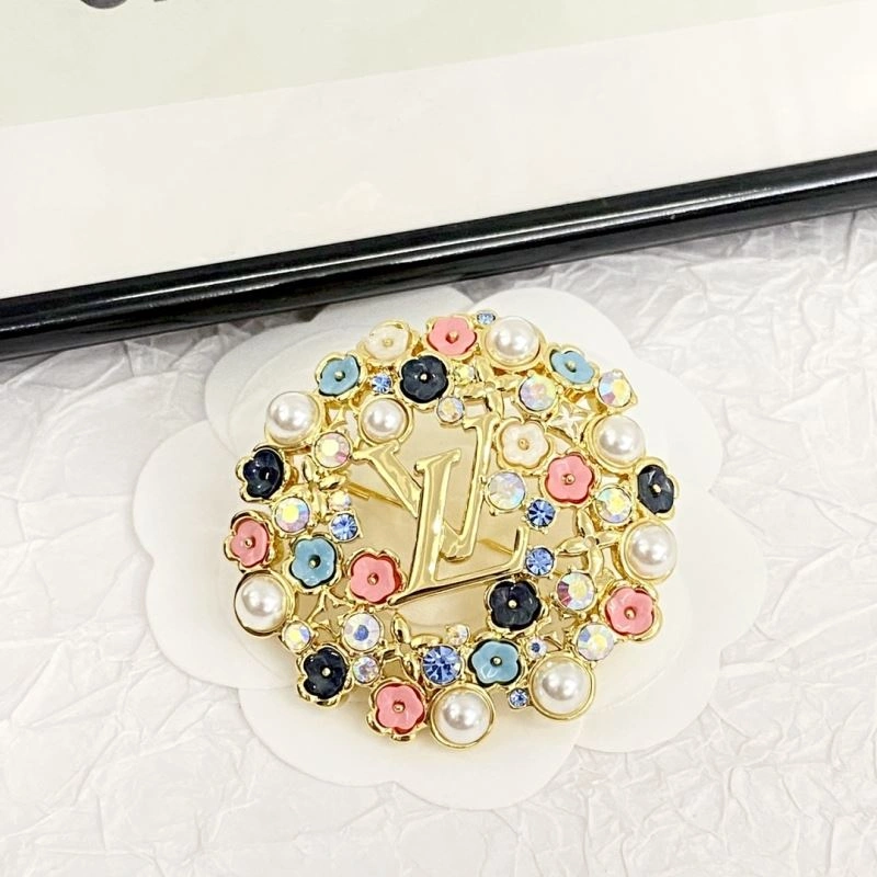 Stretchable Louis Vuitton Brooches 251718