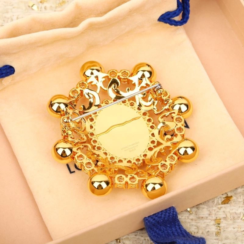 GoodFit Louis Vuitton Brooches 251551