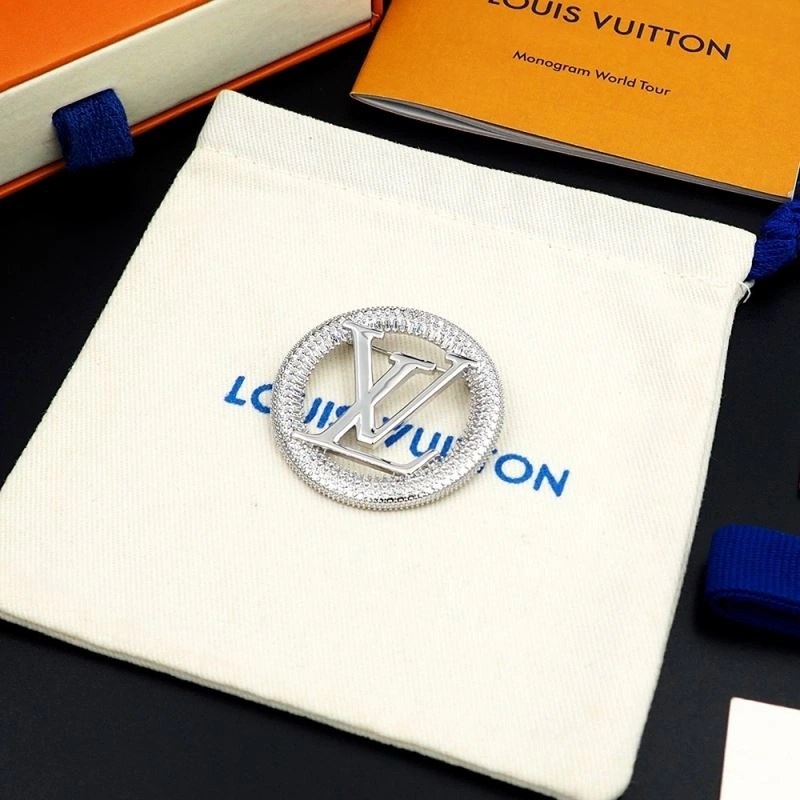 Bright Louis Vuitton Brooches 250673
