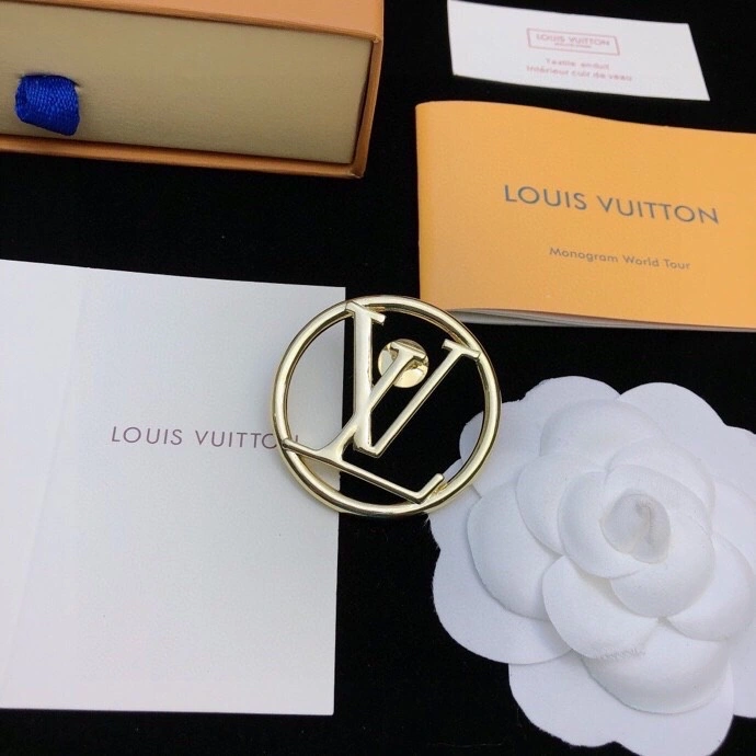 Premium Louis Vuitton Brooches 250676