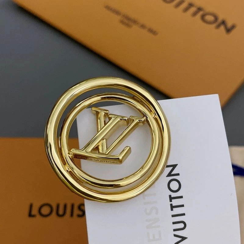 QuickDry Louis Vuitton Brooches 250678