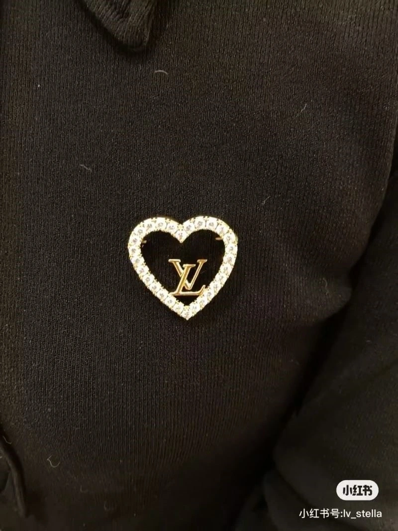 Modern Louis Vuitton Brooches 249851
