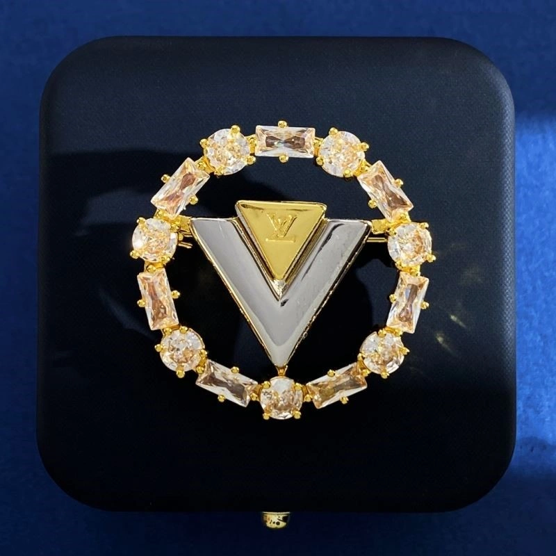 MoistureWicking Louis Vuitton Brooches 249067