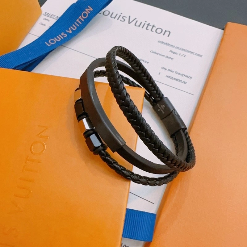 Upgraded Louis Vuitton Brooches 248176
