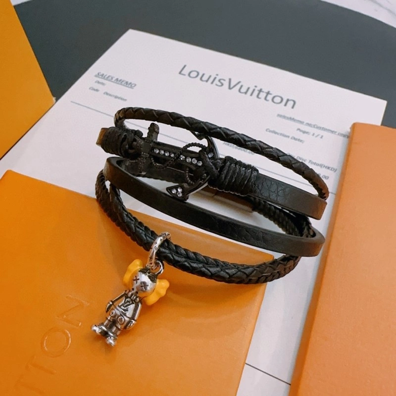 Louis Vuitton Brooches Durable 248177