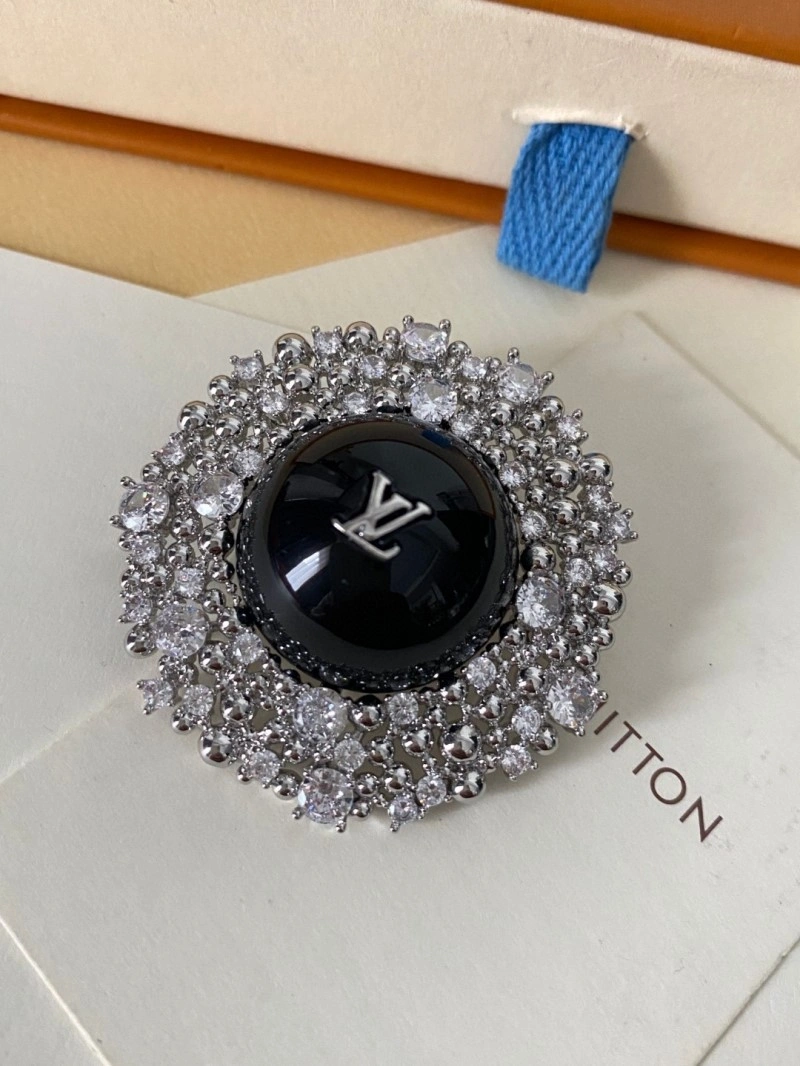 Efficient Louis Vuitton Brooches 248175