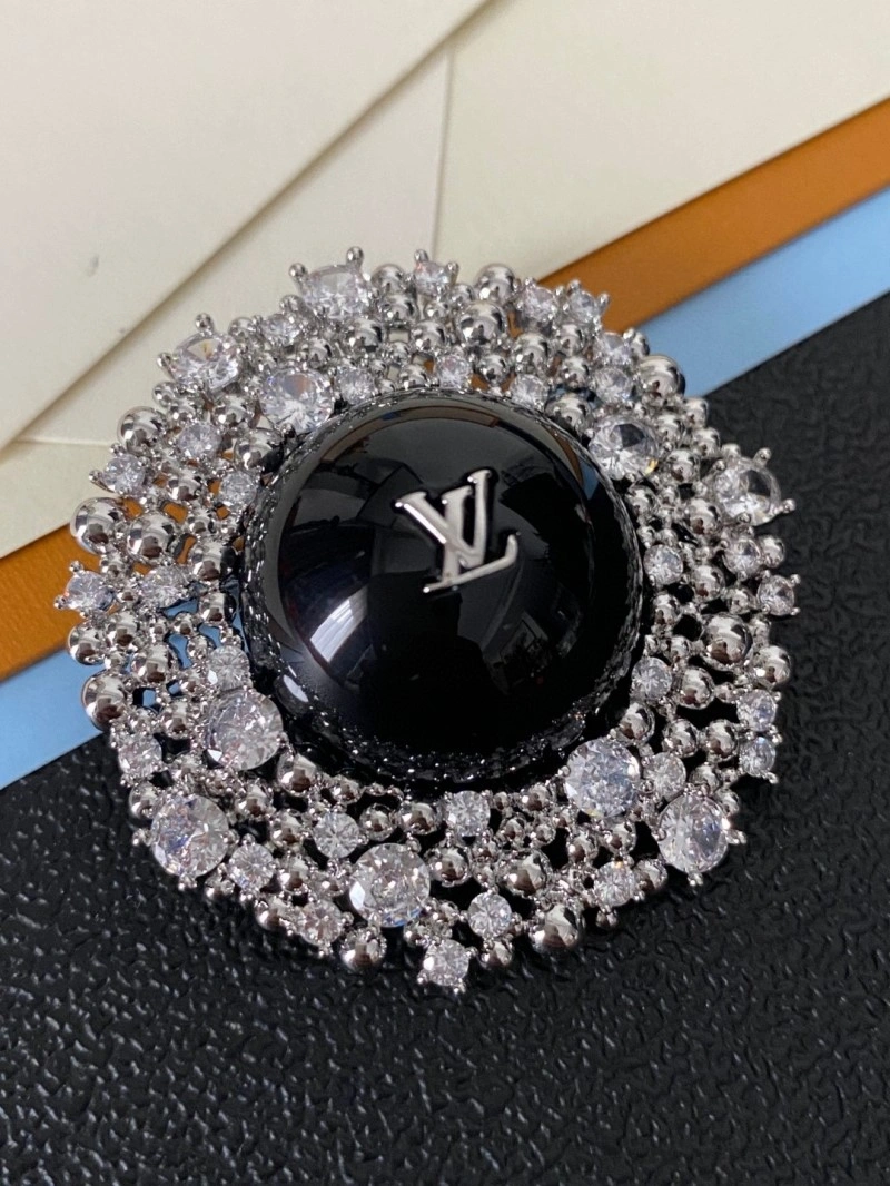 Efficient Louis Vuitton Brooches 248175