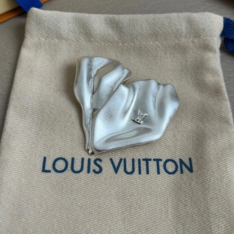 Louis Vuitton Brooches Durable 248168
