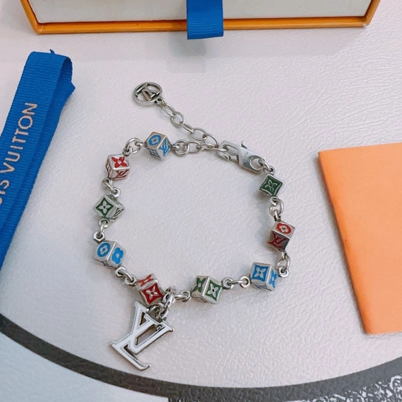 Unique Louis Vuitton Brooches 248154