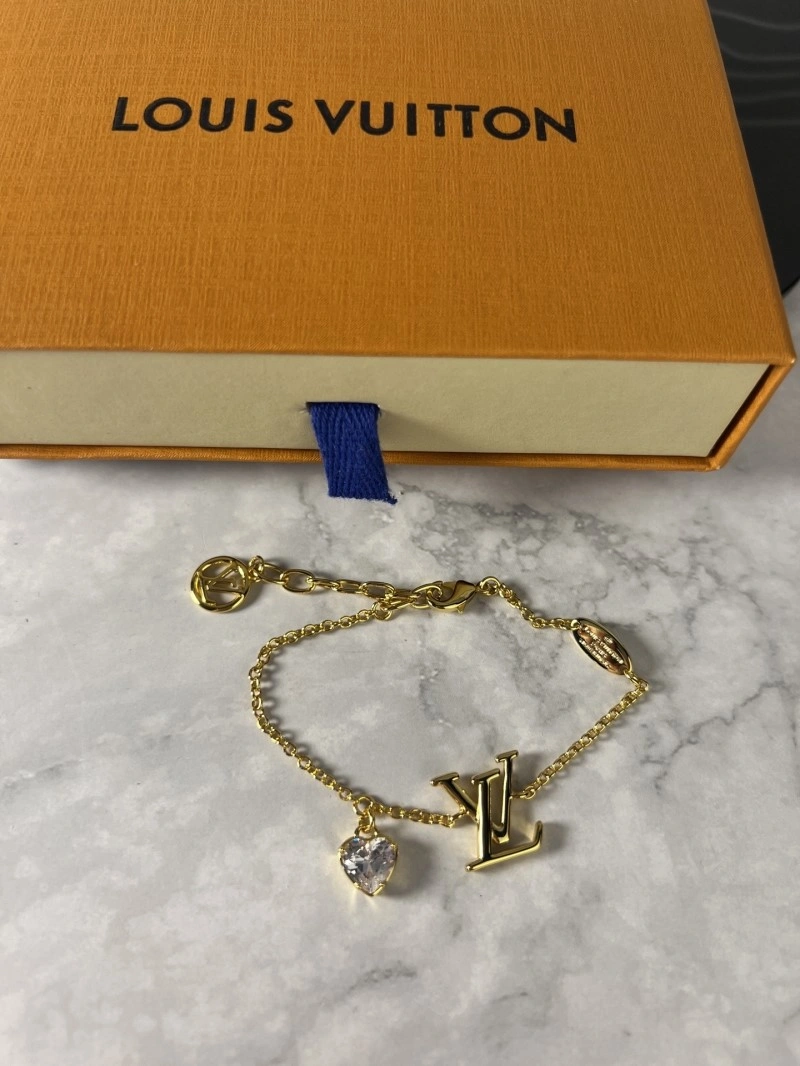 Louis Vuitton Brooches Minimalist 248166