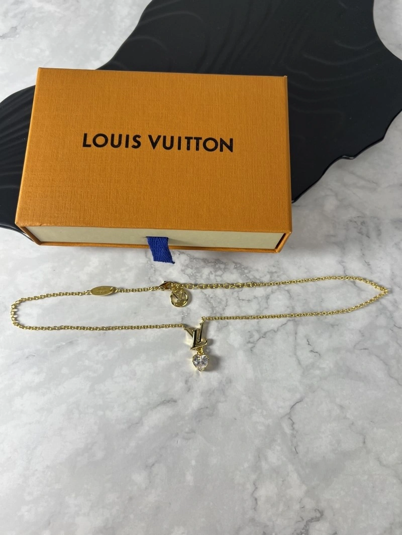 Louis Vuitton Brooches Minimalist 248166