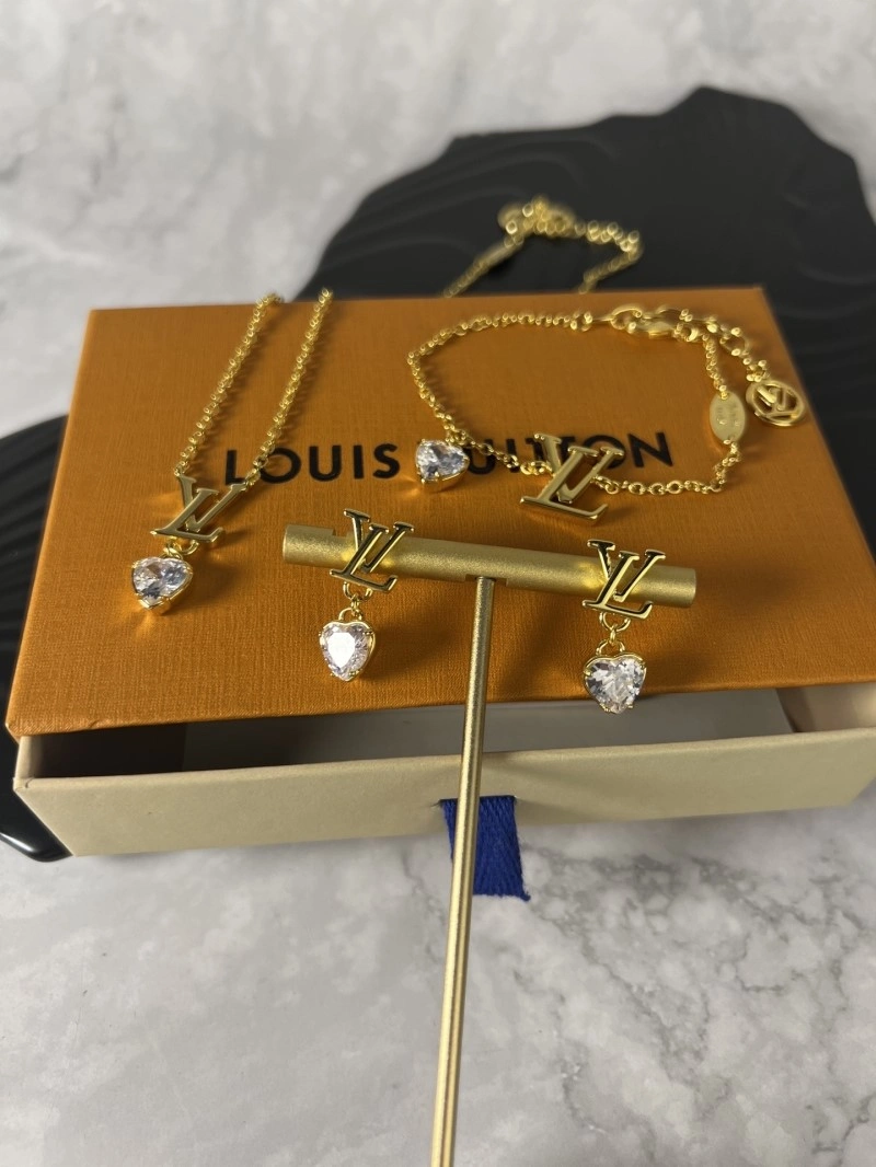 Louis Vuitton Brooches Minimalist 248166