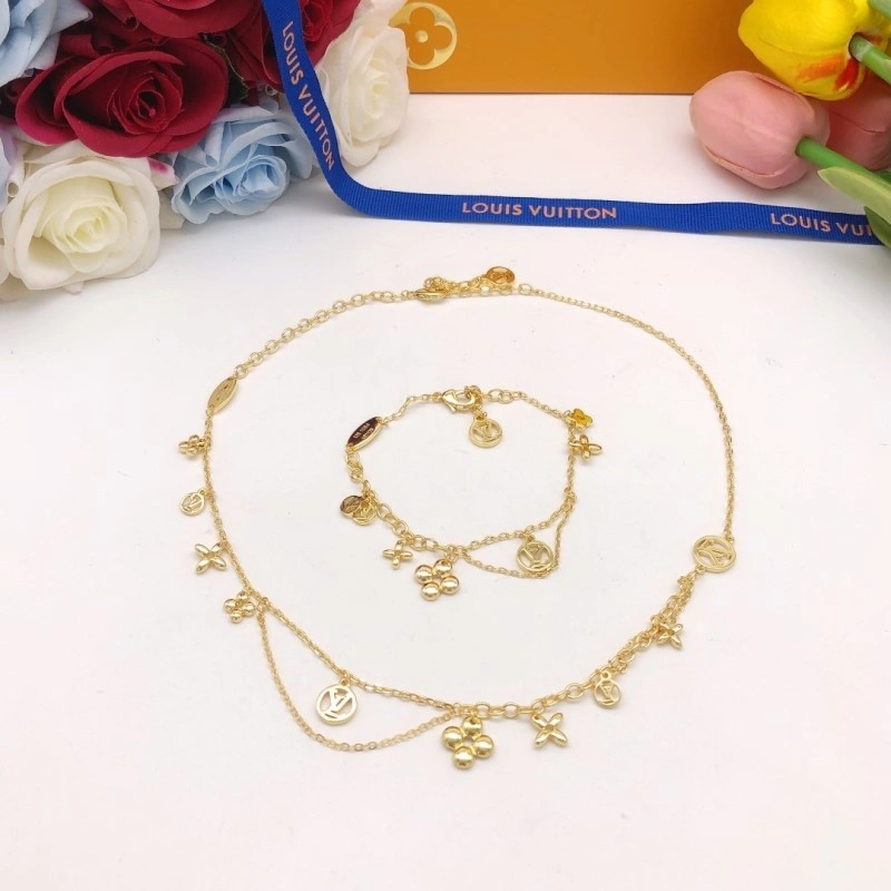 Soft Louis Vuitton Brooches 248141