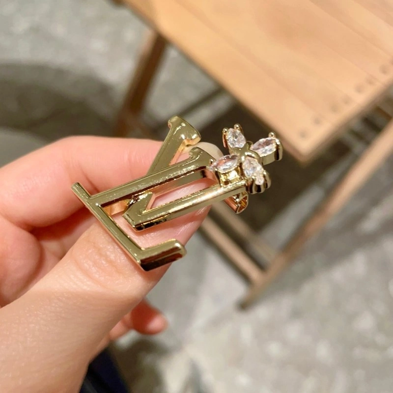 Louis Vuitton Brooches ZeroBulk 248158