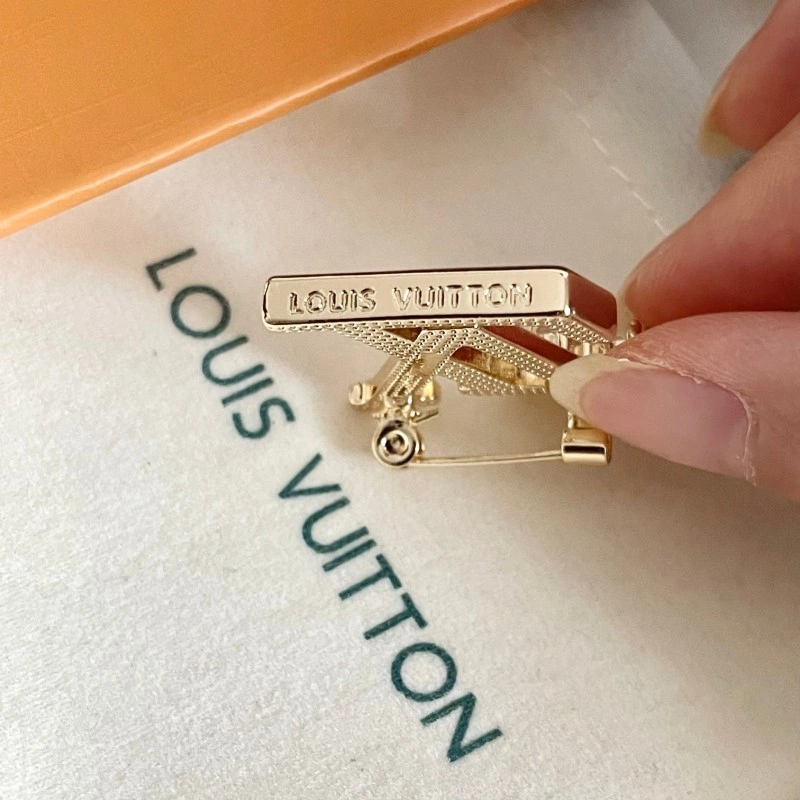 Louis Vuitton Brooches ZeroBulk 248158