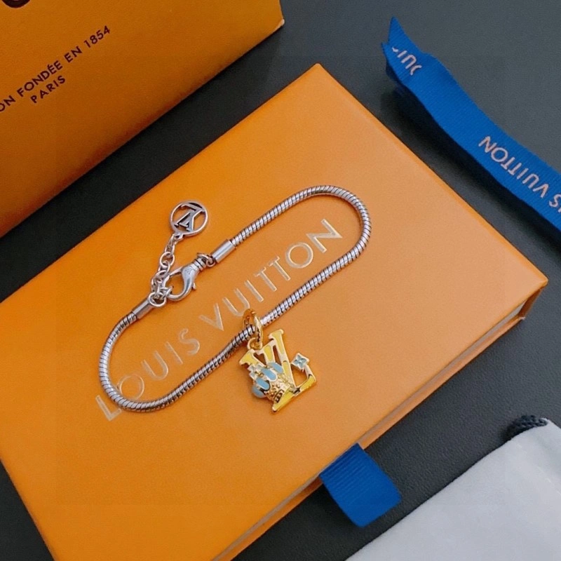 Louis Vuitton Brooches Affordable 248167