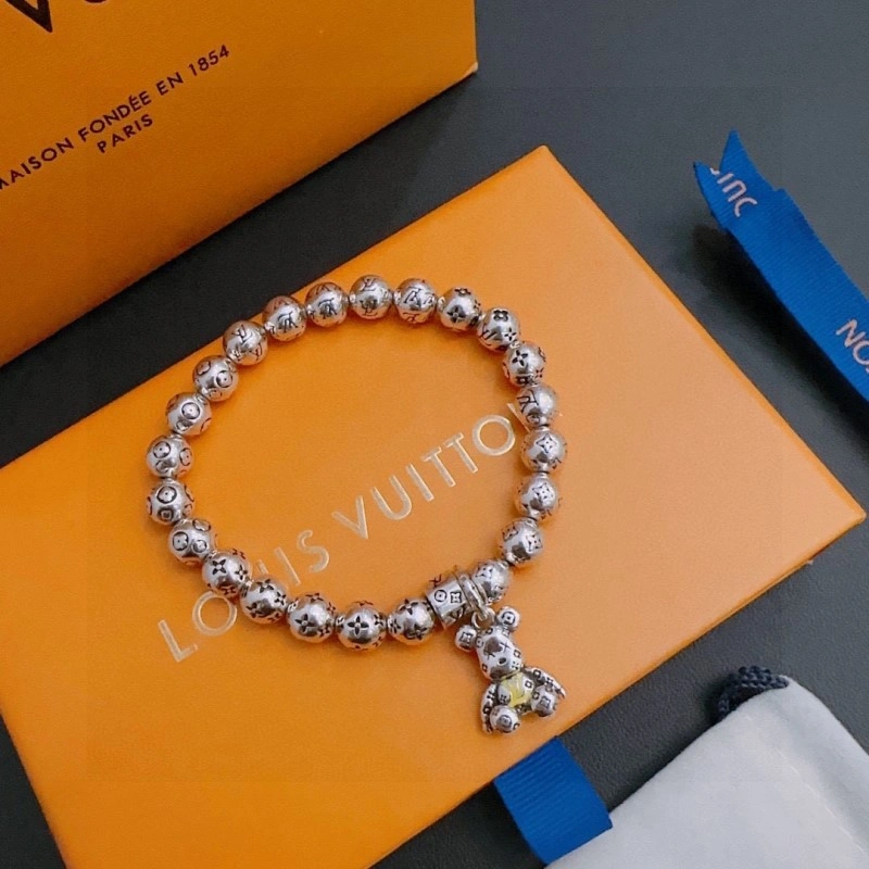 Attractive Louis Vuitton Brooches 248156