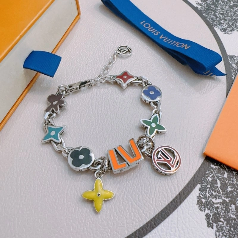Louis Vuitton Brooches NewStyle 248131
