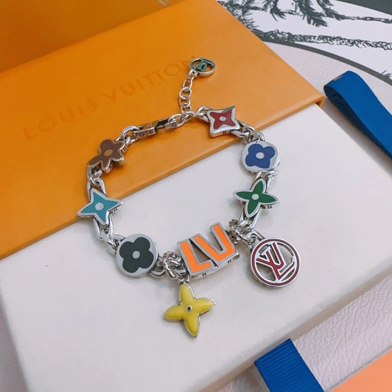 Louis Vuitton Brooches NewStyle 248131