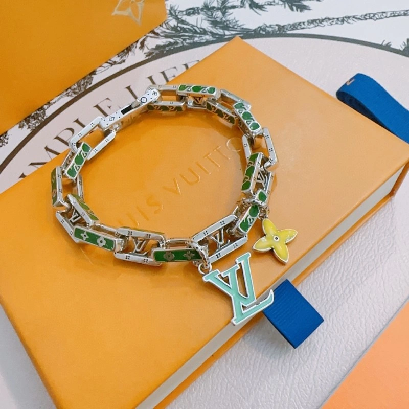 Youthful Louis Vuitton Brooches 248124