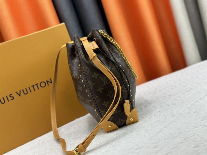 Louis Vuitton Bucket Bags UrbanChic 80482