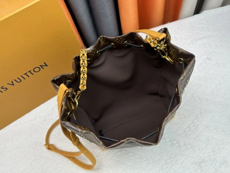 Louis Vuitton Bucket Bags UrbanChic 80482