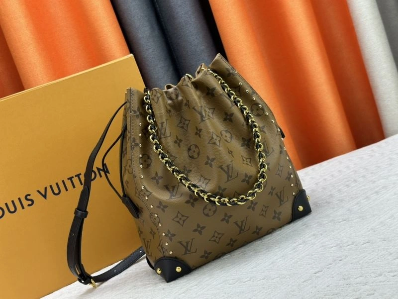 Flexible Louis Vuitton Bucket Bags 80481