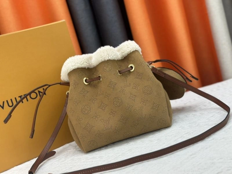 Popular Louis Vuitton Bucket Bags 80476