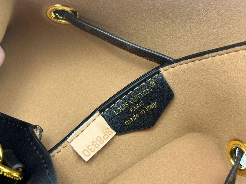 StreetReady Louis Vuitton Bucket Bags 80474